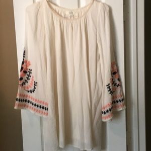 Off White Umgee Dress with Sleeve Detail
